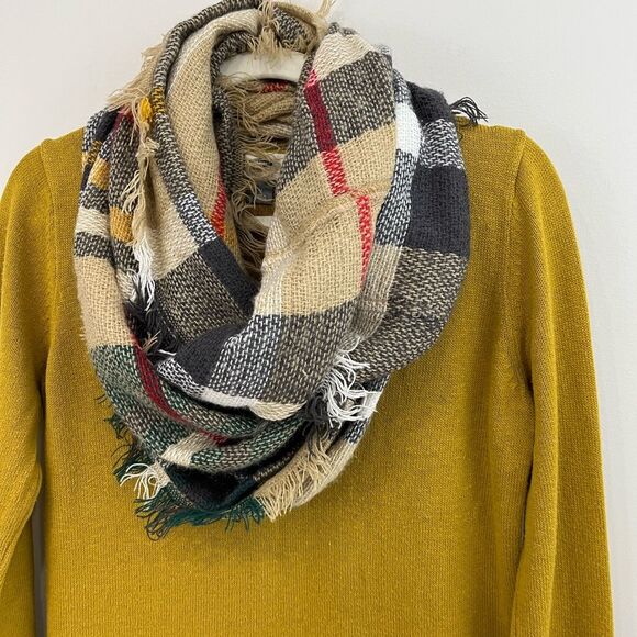 Old Navy Sweater and Scarf Combo Outfit Size Medium - Picture 2 of 6